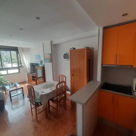 アパート Miramar Iii トレビエハ